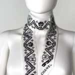 Chanel Foulard Sottile Bianco/Nero seta