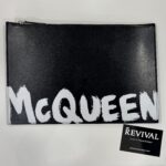 Alexander McQueen Pochette pelle nera stampa logo